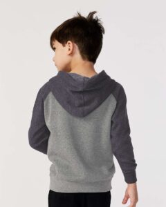 Independent Trading Co. PRM10TSB Toddler Special Blend Hooded Raglan Sweatshirt – Nickel/ Carbon (on model back)