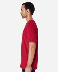 Gildan H000 Unisex Hammer™ T-Shirt – Scarlet Red (on model side)