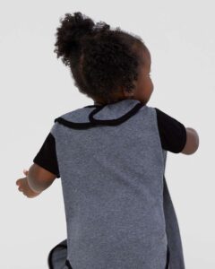 Rabbit Skins 1004 Infant Contrast Trim Premium Jersey Bib – Granite Heather/ Black (on model back)