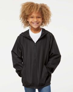 Independent Trading Co. EXP24YWZ Youth Lightweight Windbreaker Full-Zip Jacket – Black (on model)
