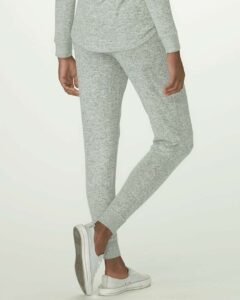 Boxercraft L09 Women’s Cuddle Fleece Joggers – Oxford Heather (on model back)