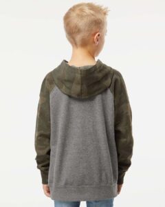 Independent Trading Co. PRM15YSB Youth Lightweight Special Blend Raglan Hooded Sweatshirt – Nickel Heather/ Forest Camo (on model back)