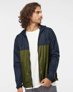 Independent Trading Co. EXP54LWZ Men’s Lightweight Windbreaker Full-Zip Jacket – Classic Navy/ Army (on model)