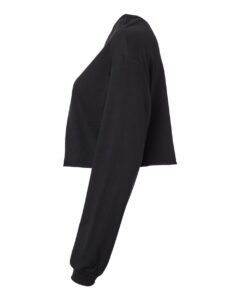 BELLA + CANVAS 6501 Women’s FWD Fashion Crop Long Sleeve Tee – Black (side)