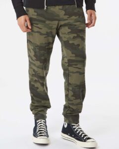 Independent Trading Co. IND20PNT Men’s Midweight Fleece Sweatpants – Forest Camo (on model)