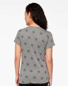Code Five 3629 Women’s Star Print Scoop Neck Tee – Granite Heather Star (on model back)
