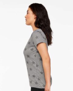 Code Five 3629 Women’s Star Print Scoop Neck Tee – Granite Heather Star (on model side)