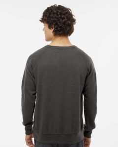 J. America 8707 Men’s Ripple Fleece Raglan Crewneck Sweatshirt – Black (on model back)