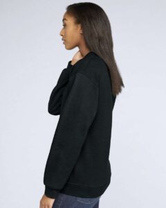 Gildan SF000 Unisex Softstyle® Midweight Crewneck Sweatshirt – Black (on model side)