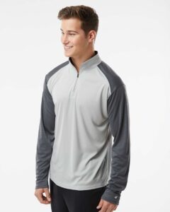 Badger 4231 Men’s Breakout Quarter-Zip Pullover – Silver/ Graphite (on model side)