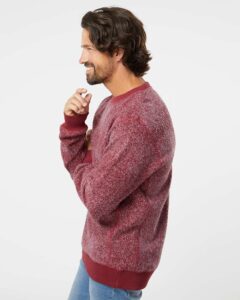 J. America 8712 Unisex Aspen Fleece Crewneck Sweatshirt – Burgundy Speck (on model side)