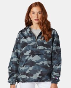 Champion CO200 Unisex Packable Anorak Jacket – Concrete Camo (on model)