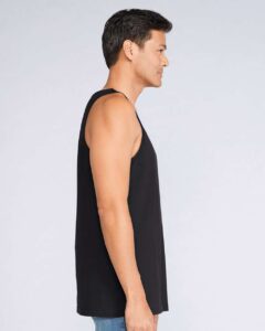 Gildan 64200 Unisex Softstyle® Tank Top – Black (on model side)