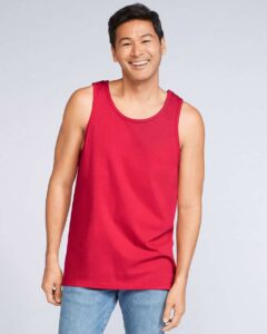Gildan 64200 Unisex Softstyle® Tank Top – Red (on model)